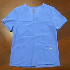 Figs Casma ceil blue scrub top